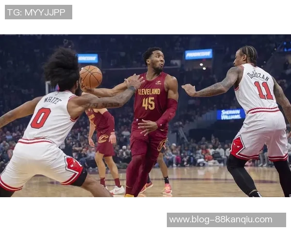 2018年NBA季后赛热火与骑士激烈对决回顾与精彩瞬间分析