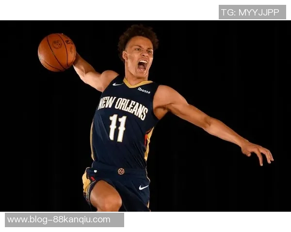 戴森丹尼尔斯的崛起之路：从青涩新星到篮球界的未来之星